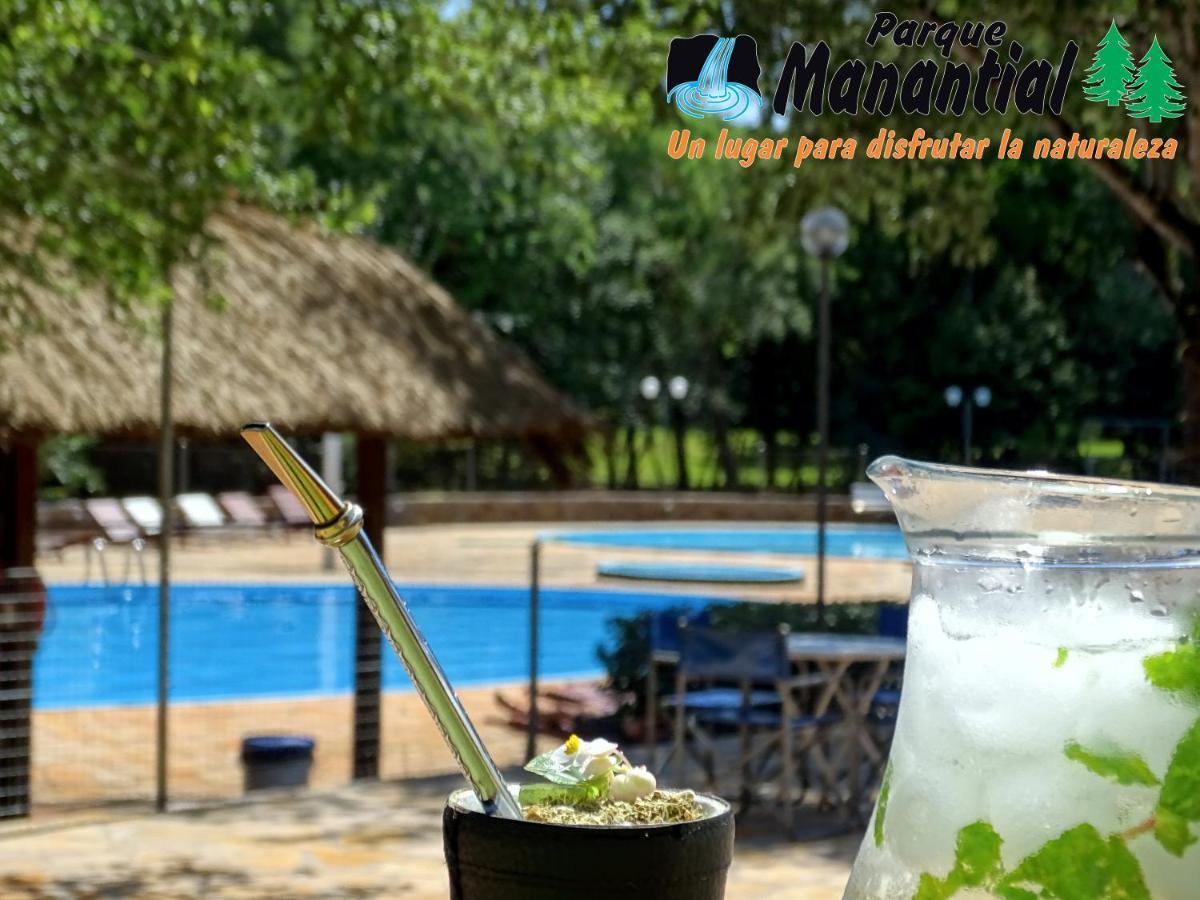 Parque Hotel Manantial Hohenau ภายนอก รูปภาพ