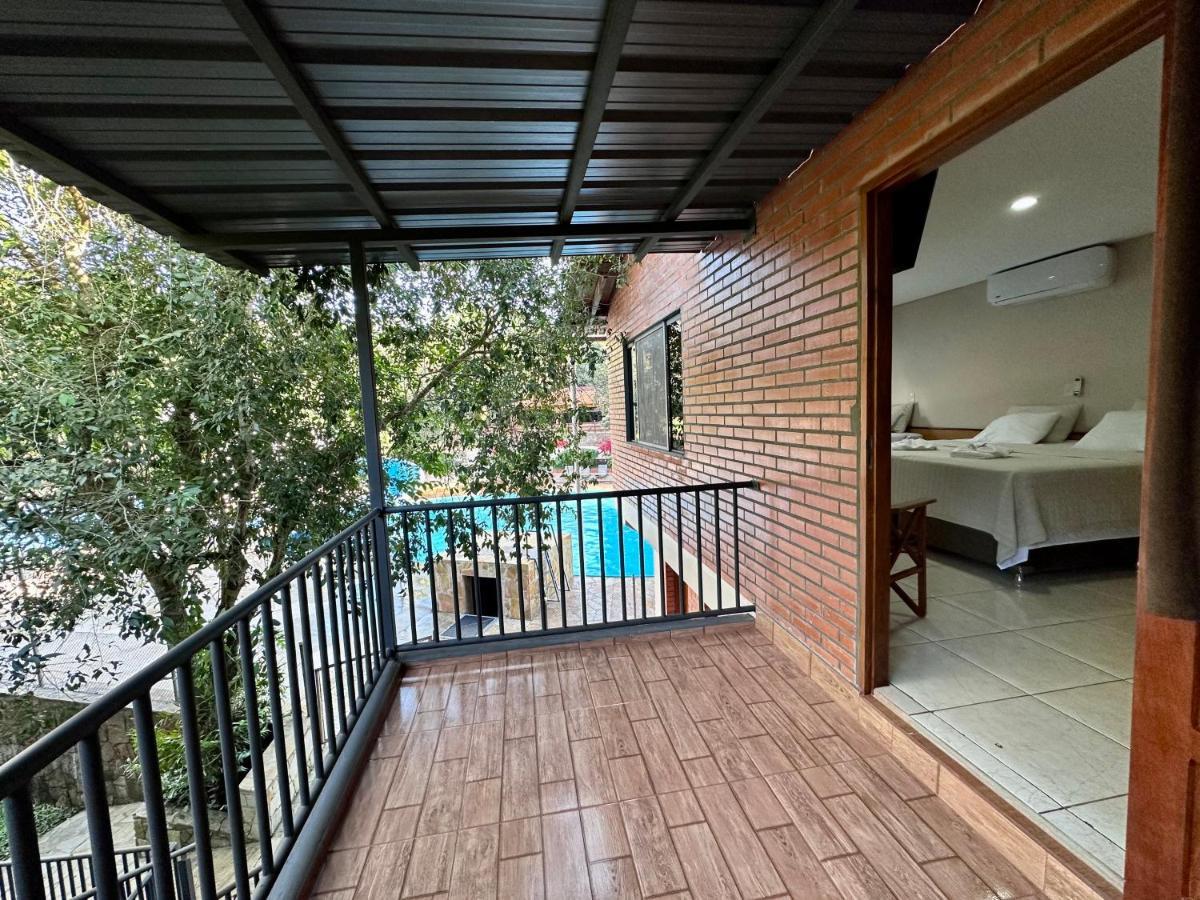 Parque Hotel Manantial Hohenau ภายนอก รูปภาพ